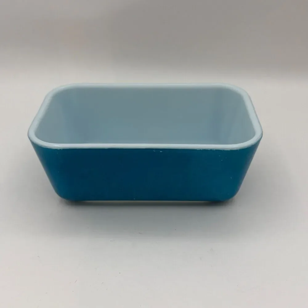 Vintage Pyrex 502 Refrigerator Dish ~ Turquoise Blue 1½ Qt Mid Century